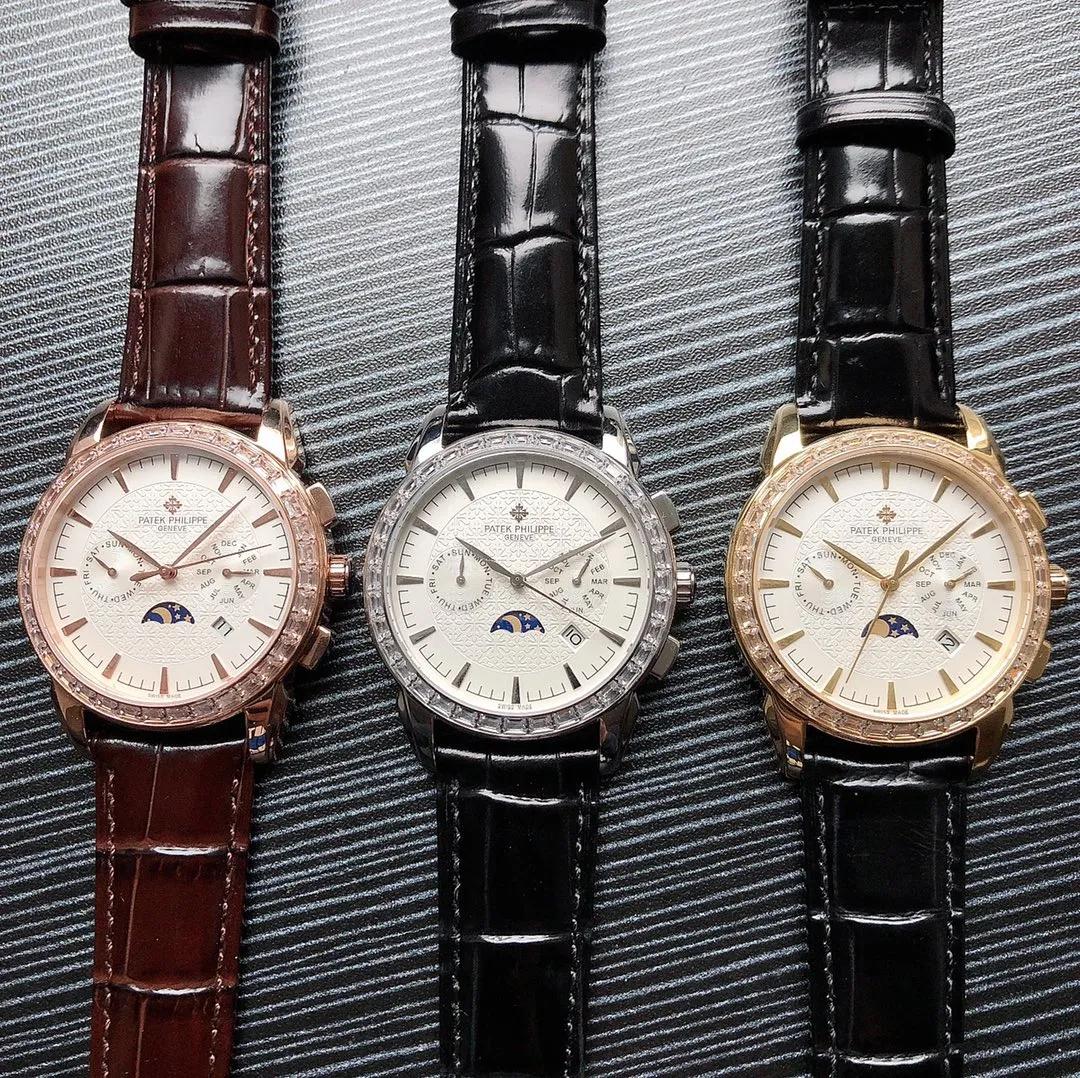【Top replica】💰5600! Patek Philippe PP 🎮R33 complex function chronograph series is launched. Patek Philippe is a noble work of art! Exclusive text plus high-end inner shadow logo, matched with imported 9100 multi-function movement (0 repair) function (24 hours, day of the week, stars, month) imported 316 stainless steel, using 18k quality furnace vacuum plating! Paired with Italian imported calfskin! Original folding buckle! Size 42mm. Wear-resistant and scratch-resistant sapphire glass! Super waterproof to 50 meters! 🎮Simple but not simple! You can never own a Patek Philippe, you are just keeping it for your descendants. (Serious promise: The physical product has a better gloss and feel, the dial scale is lifelike, the case craftsmanship is all master-level light body inspection, and the new era machine high-tech forging is shocking and noble. You deserve it! Please look for the exclusive quality 🎮 Sanjie exquisitely recommends men's mechanical watches. SJ carefully creates ultra-real physical pictures for you.